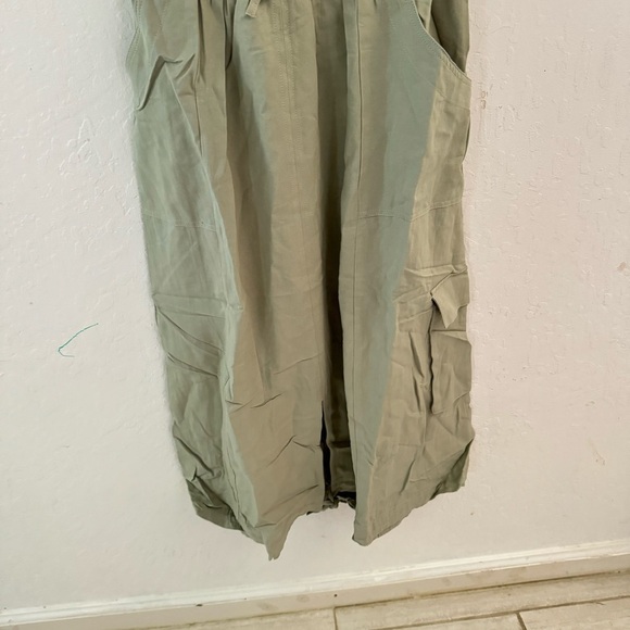 Tractr Green Ribbed Tank Pullover Cargo Midi Dress Small NWT - Picture 3 of 5